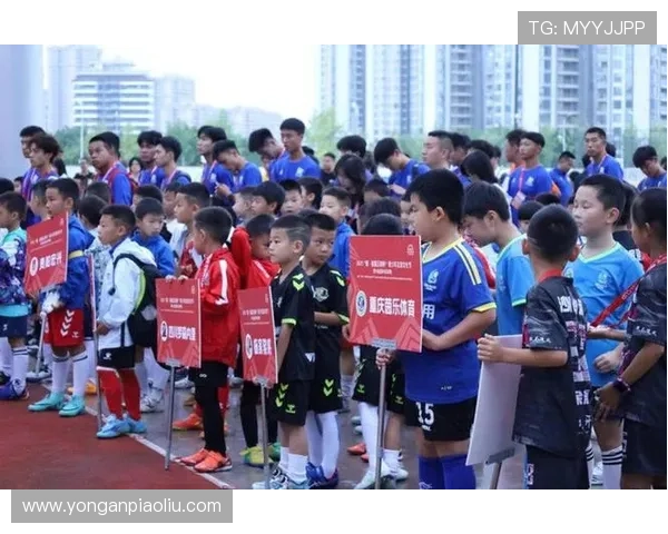 球员亮相城市文化节全面推动体育与城市文化深度融合创新发展传播