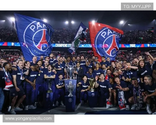 巴黎客战布雷斯特首发阵容公布登贝莱替补K77李刚仁巴尔科拉齐齐登场